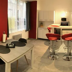  Appartement Spacieux, Chaleureux 39 M² France