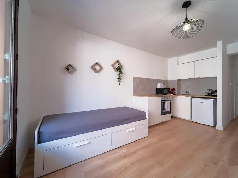 Appartement Tout Equipe Balcon A 5Min De La Gare St Charles Μασσαλία